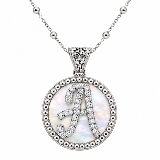 Collana con Pendente "Lettera" Grande Madreperla Bianco Rodiato con Forzatina