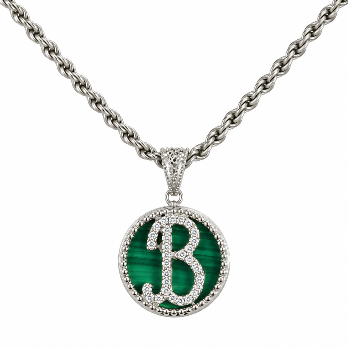 collana con pendente "lettera" piccolo malachite bianco rodiato