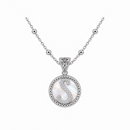 Collana con Pendente "Lettera" Piccolo Madreperla Bianco Rodiato con Forzatina