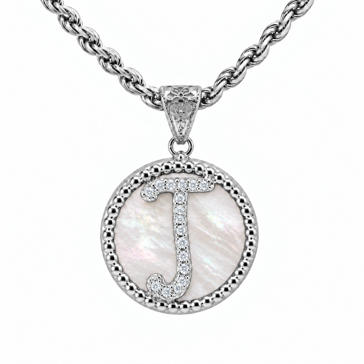 collana con pendente "lettera" grande madreperla bianco rodiato