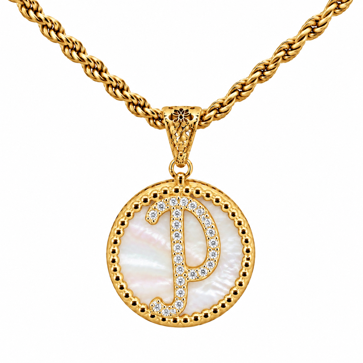 collana con pendente "lettera" grande madreperla dorato