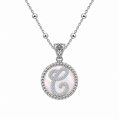 Collana con Pendente "Lettera" Piccolo Madreperla Bianco Rodiato con Forzatina