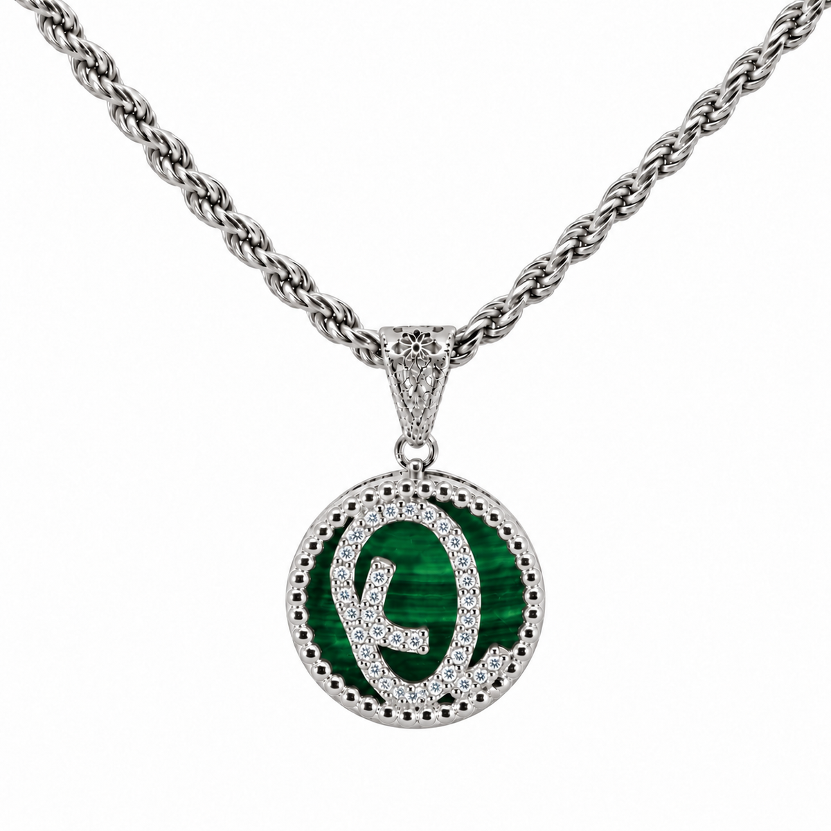 collana con pendente "lettera" piccolo malachite bianco rodiato