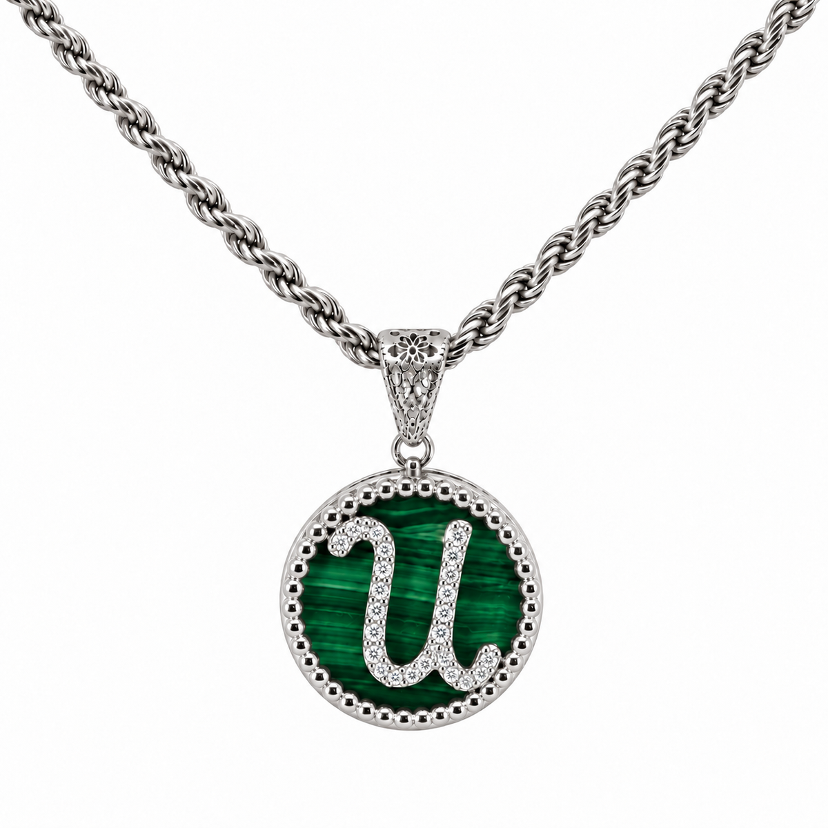 collana con pendente "lettera" piccolo malachite bianco rodiato