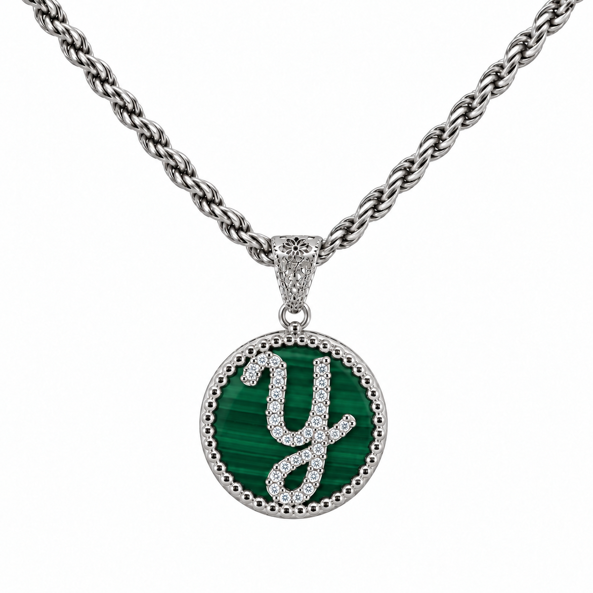 collana con pendente "lettera" piccolo malachite bianco rodiato