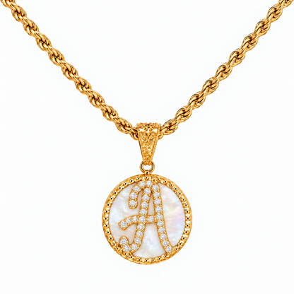 Collana con Pendente "Lettera" Piccolo Madreperla Dorato