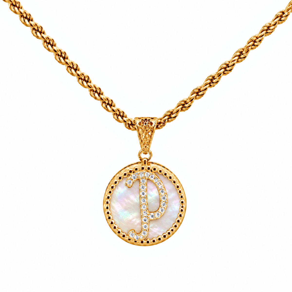 collana con pendente "lettera" piccolo madreperla dorato