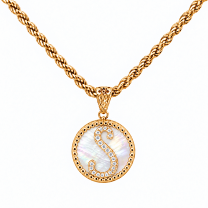 Collana con Pendente "Lettera" Piccolo Madreperla Dorato