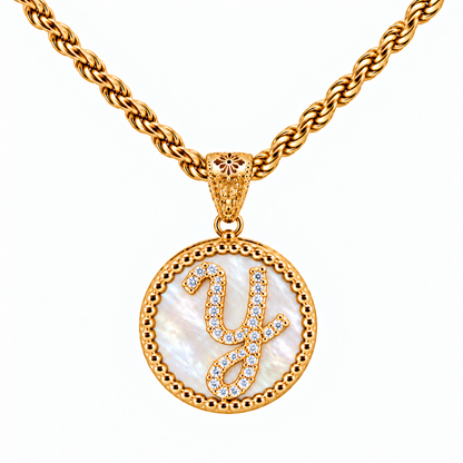 Collana con Pendente "Lettera" Grande Madreperla Dorato